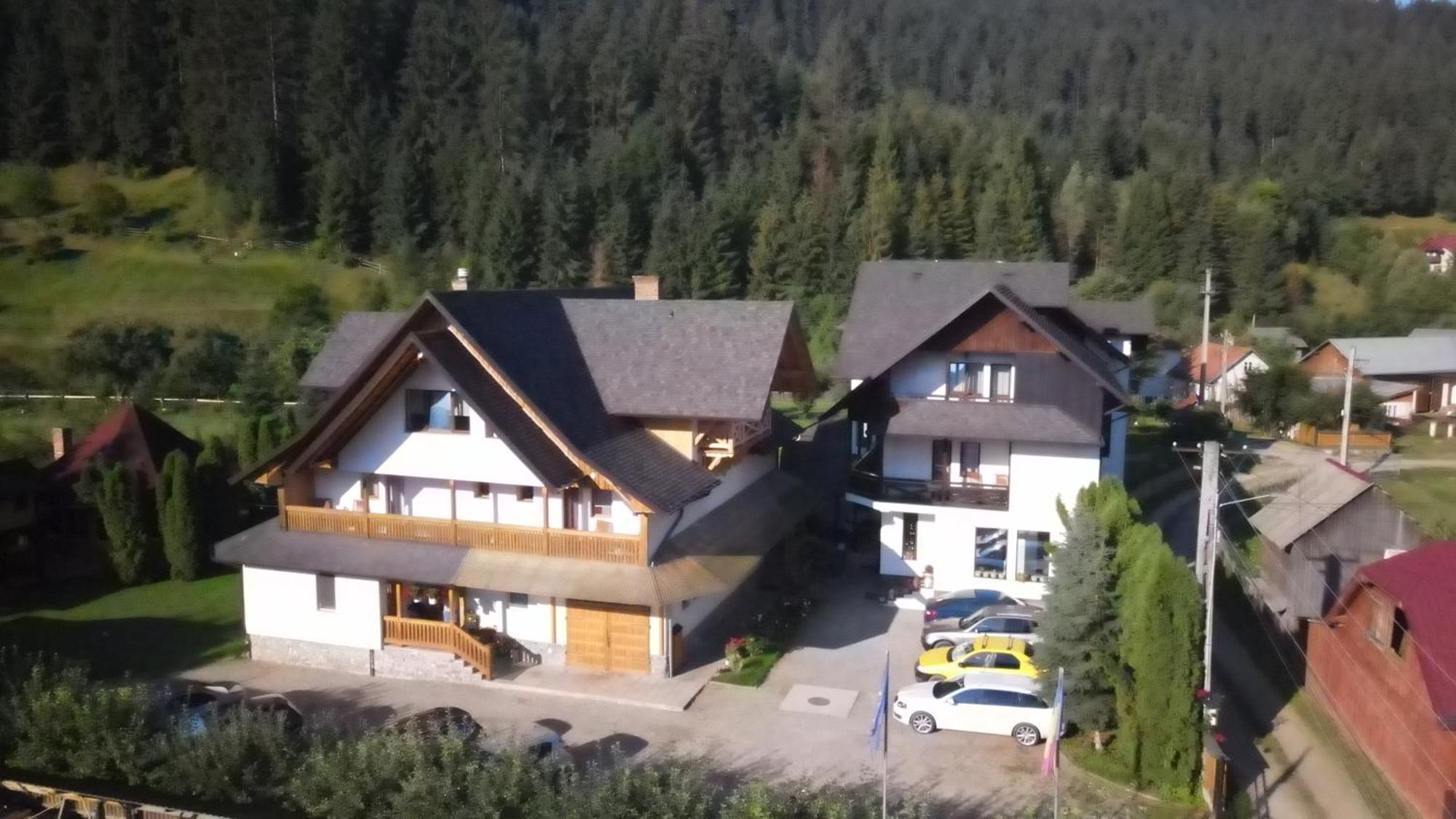 Pensiunea Casa Elvira Vama (Suceava) Exterior foto