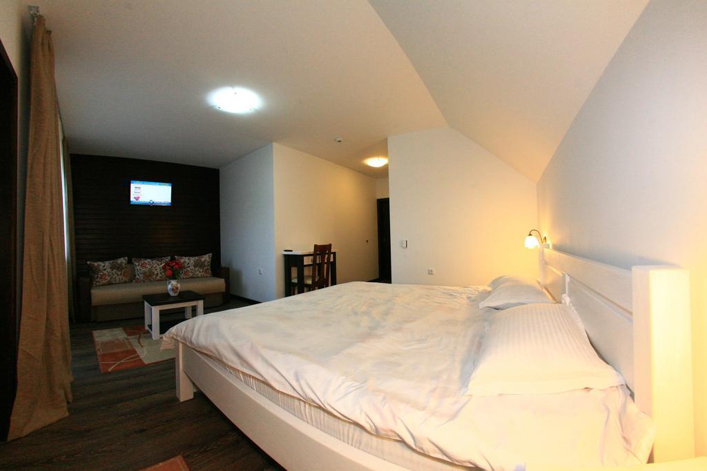 Pensiunea Casa Elvira Vama (Suceava) Quarto foto