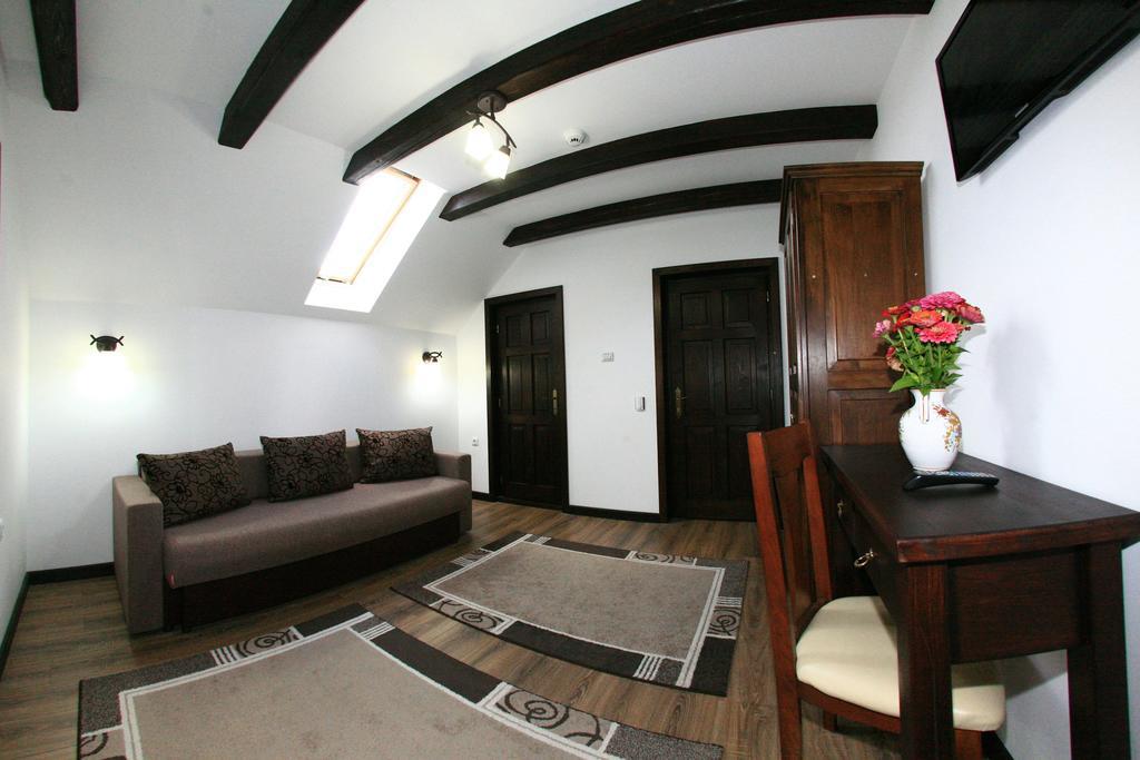 Pensiunea Casa Elvira Vama (Suceava) Quarto foto
